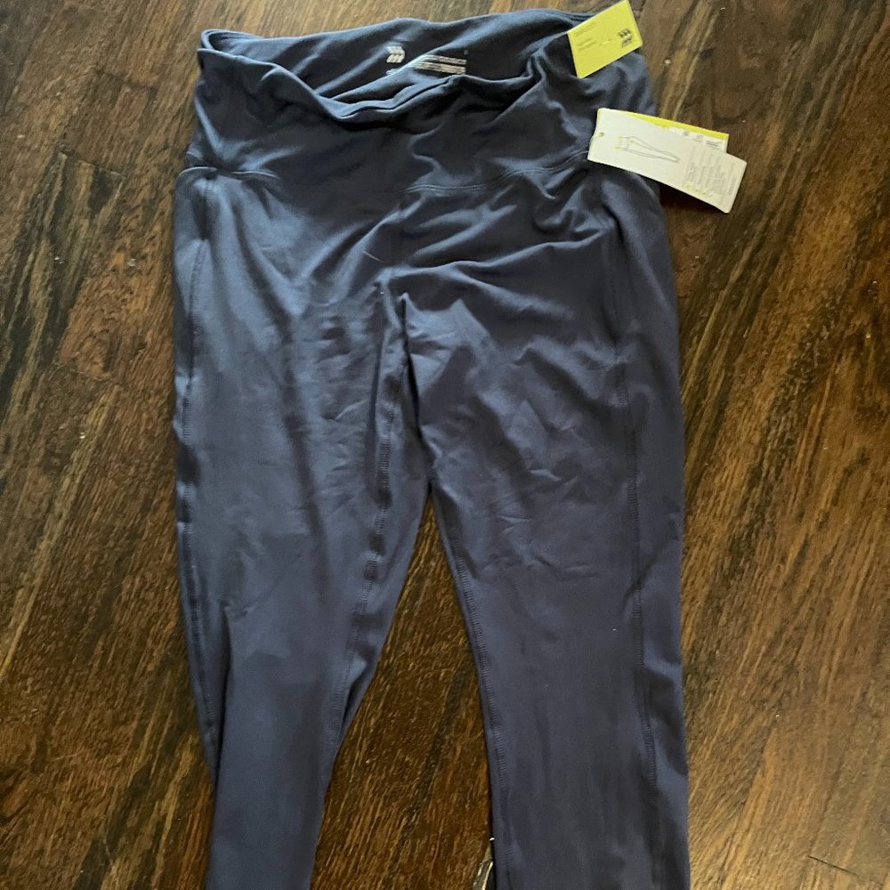 All In Motion Simplicity High Rise 7/8 Leggings - Gray, Large